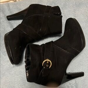 Christian Siriano size 7.5 Black 4” heel Ankle Boots with gold buckle detail.